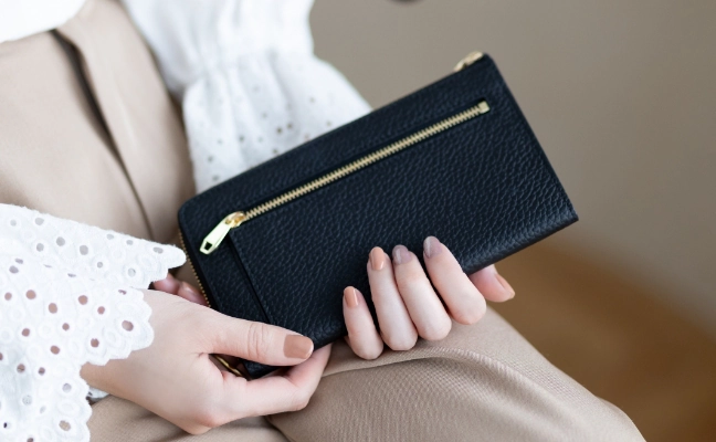 L字ファスナー長財布